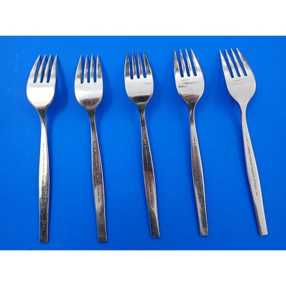 Oneida SPANADA Stainless WM A Rogers Premier Silverware Salad Forks - Picture 2 of 3